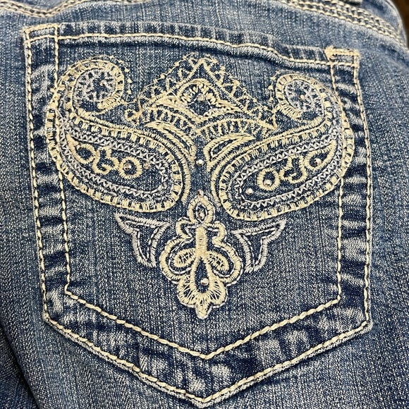 Lee Slender Secret Embellished Denim Capris Size 12M - Picture 5 of 10